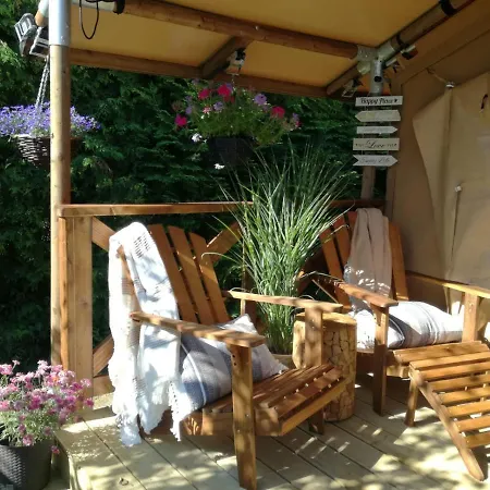 Panorama Bed & Breakfast 4*